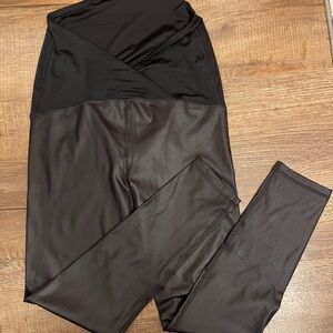 Isabel Maternity by Ingrid & Isabel Black Leggings